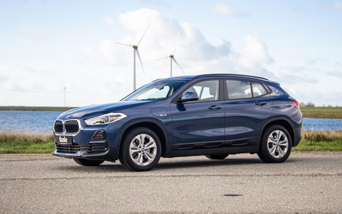 BMW X2 xDrive25e Executive CAMERA / LEDER / PLUG IN HYBRID / STOELVERWARMING