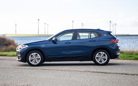 BMW X2 xDrive25e Executive CAMERA / LEDER / PLUG IN HYBRID / STOELVERWARMING