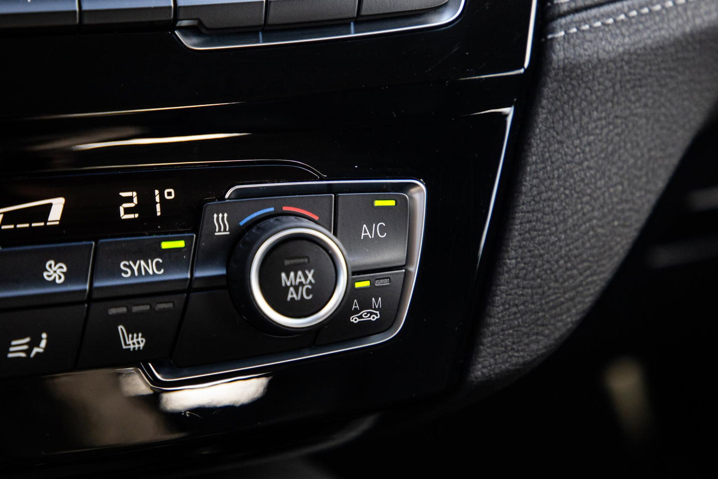 BMW X2 xDrive25e Executive CAMERA / LEDER / PLUG IN HYBRID / STOELVERWARMING