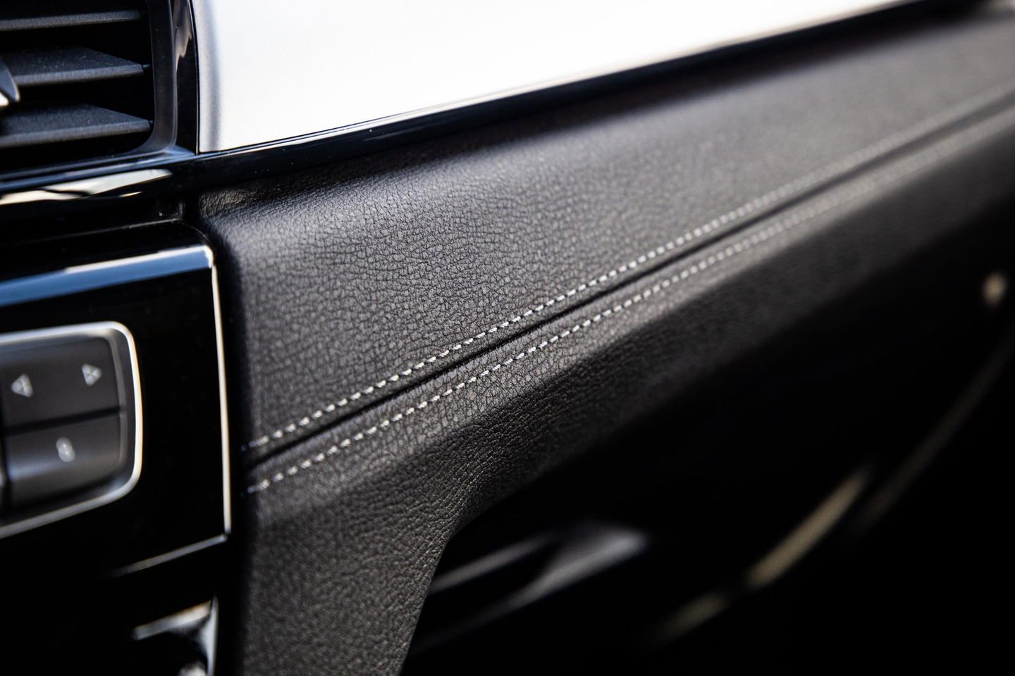 BMW X2 xDrive25e Executive CAMERA / LEDER / PLUG IN HYBRID / STOELVERWARMING