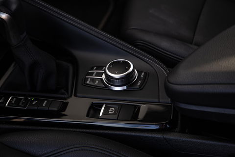 BMW X2 xDrive25e Executive CAMERA / LEDER / PLUG IN HYBRID / STOELVERWARMING