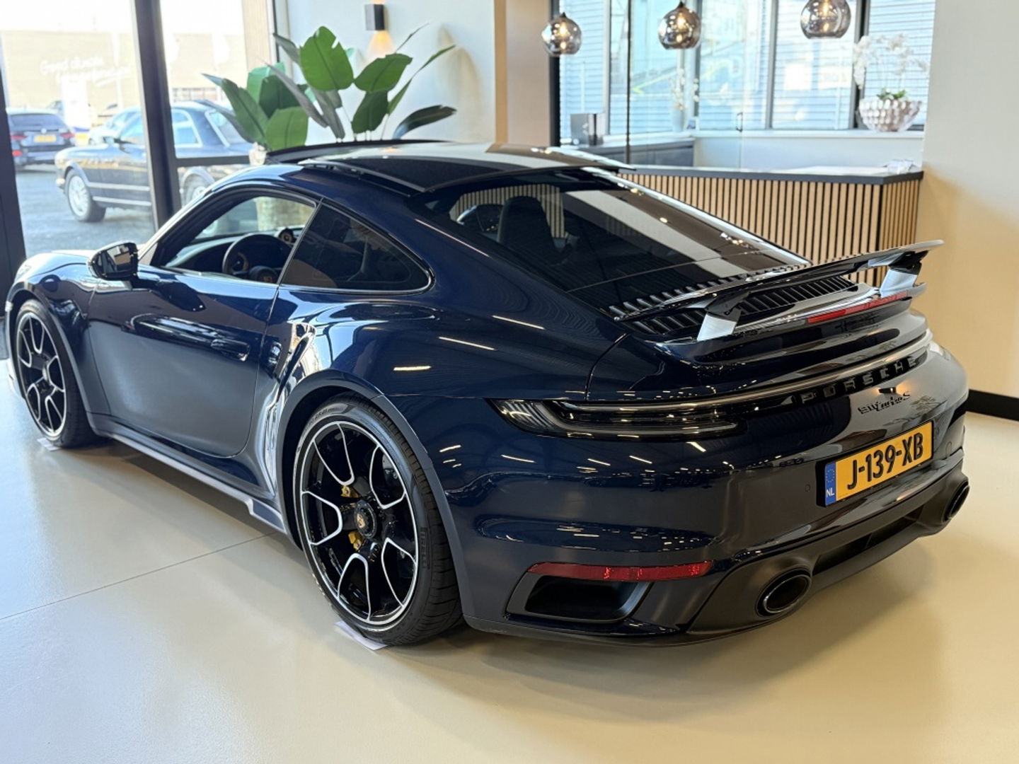 Porsche 911 3.8 Turbo S 651PK / X-sight / lift / kermamisch *NAP*