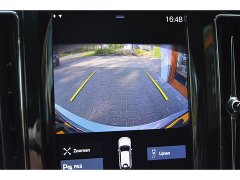 Volvo XC60 T8 Hybride AWD R-Design | Stuurverwarming | Cruise-Control | Schuif/Kantel-dak | Stoelverwarming |