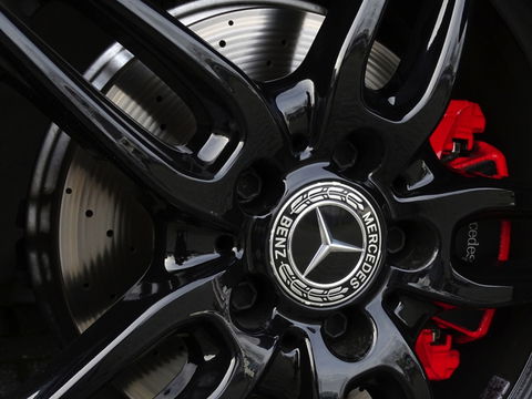 Mercedes-Benz CLA-Klasse Shooting Brake 180 automaat / AMG Ed. 1 / 2019 / LED *NAP*