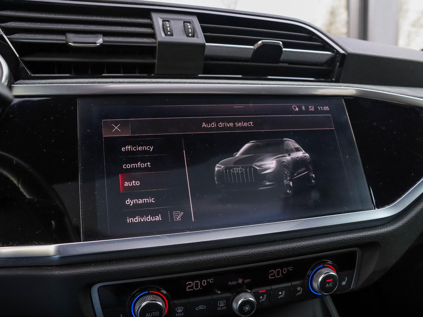 Audi Q3 40 TFSI Quattro S Line Panoramadak B&O Audio Leder Camera Sfeerverlichting