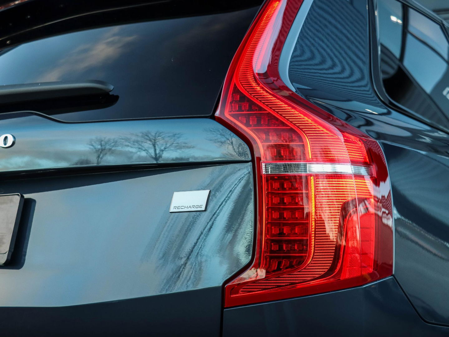 Volvo XC90 2.0 T8 Recharge AWD Plus Dark