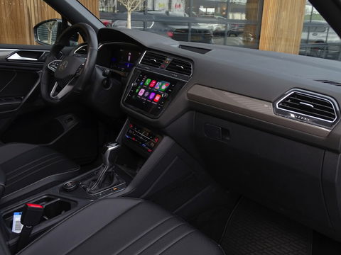 Volkswagen Tiguan Allspace 2.0 TSI 184PK 4-Motion / R-Line / 2022 / panorama / LED