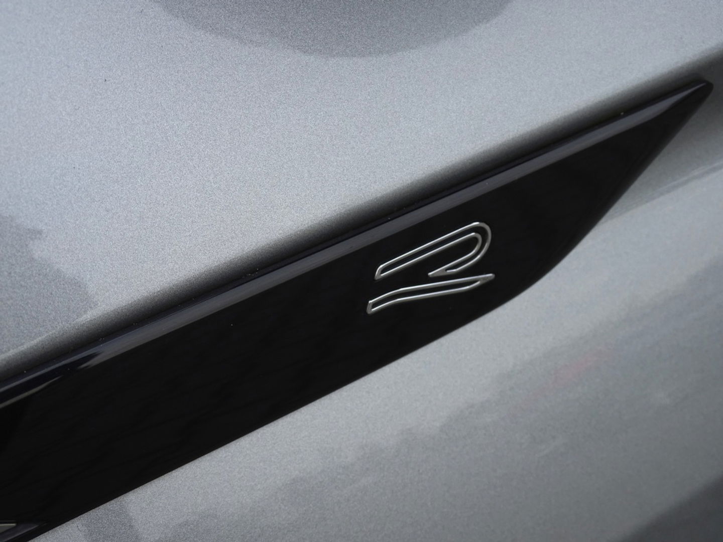 Volkswagen Tiguan Allspace 2.0 TSI 184PK 4-Motion / R-Line / 2022 / panorama / LED