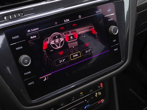 Volkswagen Tiguan Allspace 2.0 TSI 184PK 4-Motion / R-Line / 2022 / panorama / LED