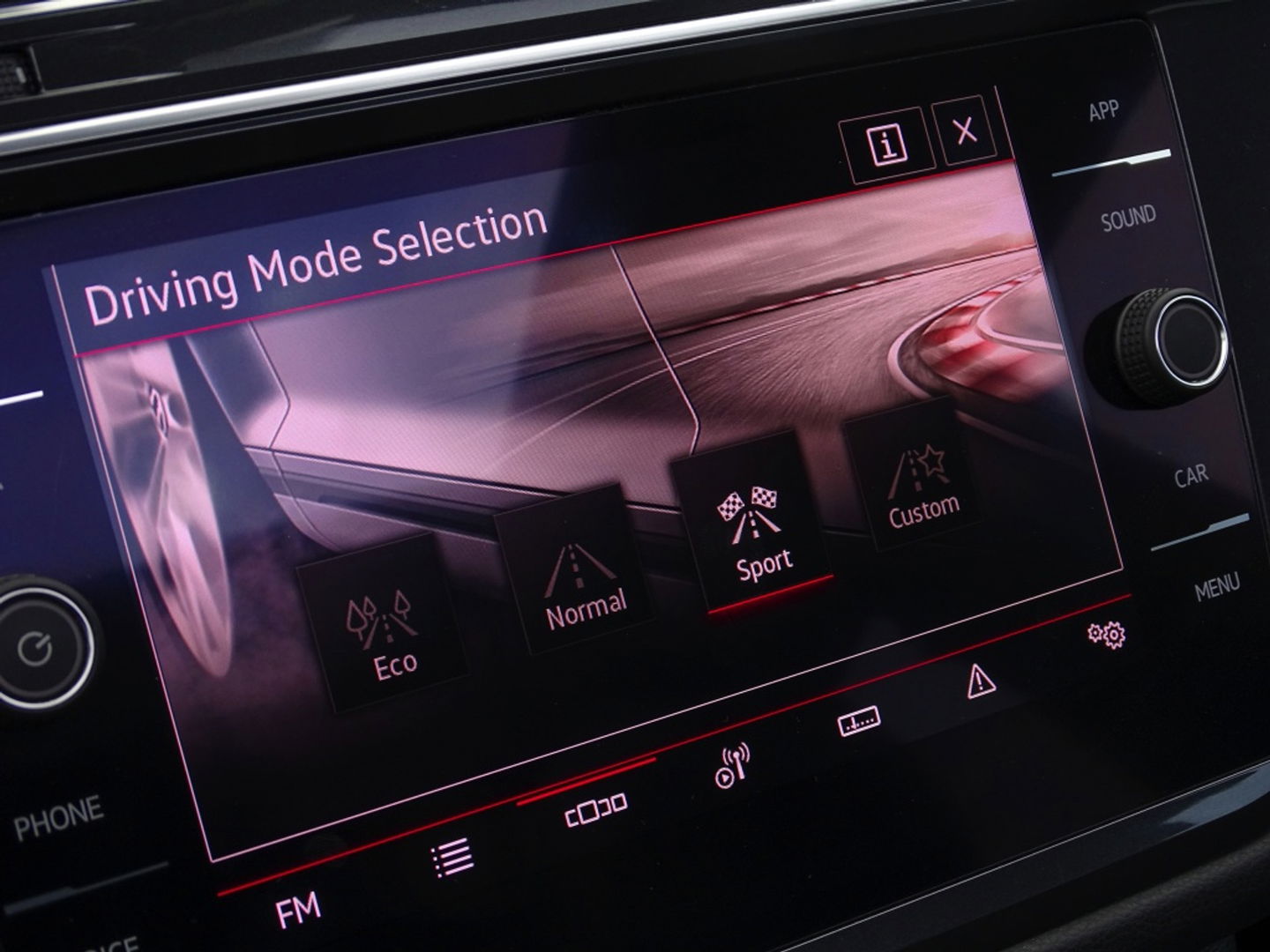 Volkswagen Tiguan Allspace 2.0 TSI 184PK 4-Motion / R-Line / 2022 / panorama / LED