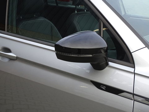 Volkswagen Tiguan Allspace 2.0 TSI 184PK 4-Motion / R-Line / 2022 / panorama / LED