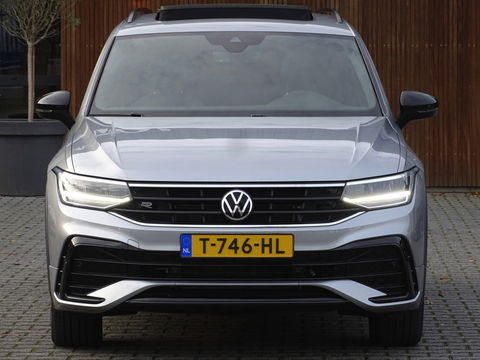 Volkswagen Tiguan Allspace 2.0 TSI 184PK 4-Motion / R-Line / 2022 / panorama / LED