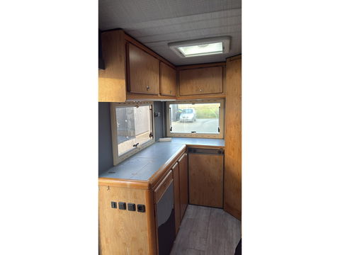 Volkswagen 70 x0d Transporter Camper Alkoof