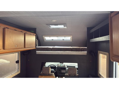 Volkswagen 70 x0d Transporter Camper Alkoof