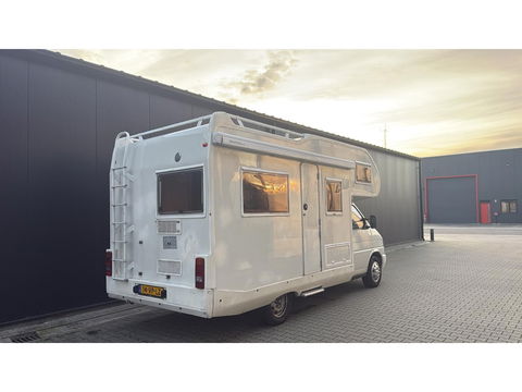 Volkswagen 70 x0d Transporter Camper Alkoof
