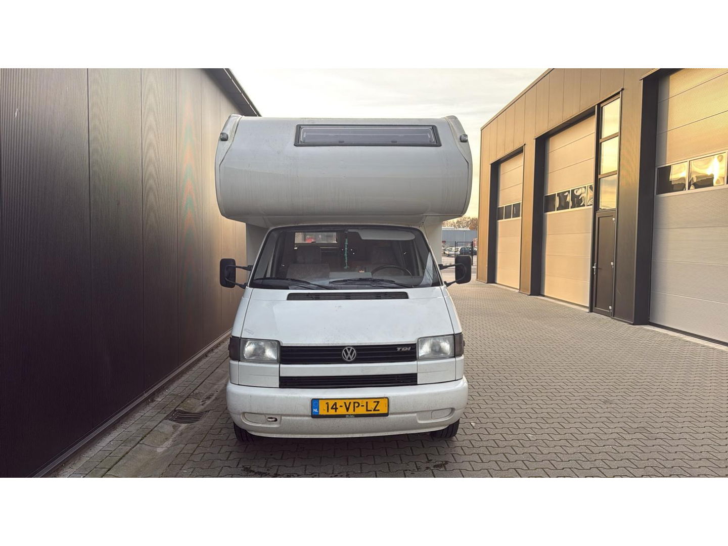Volkswagen 70 x0d Transporter Camper Alkoof