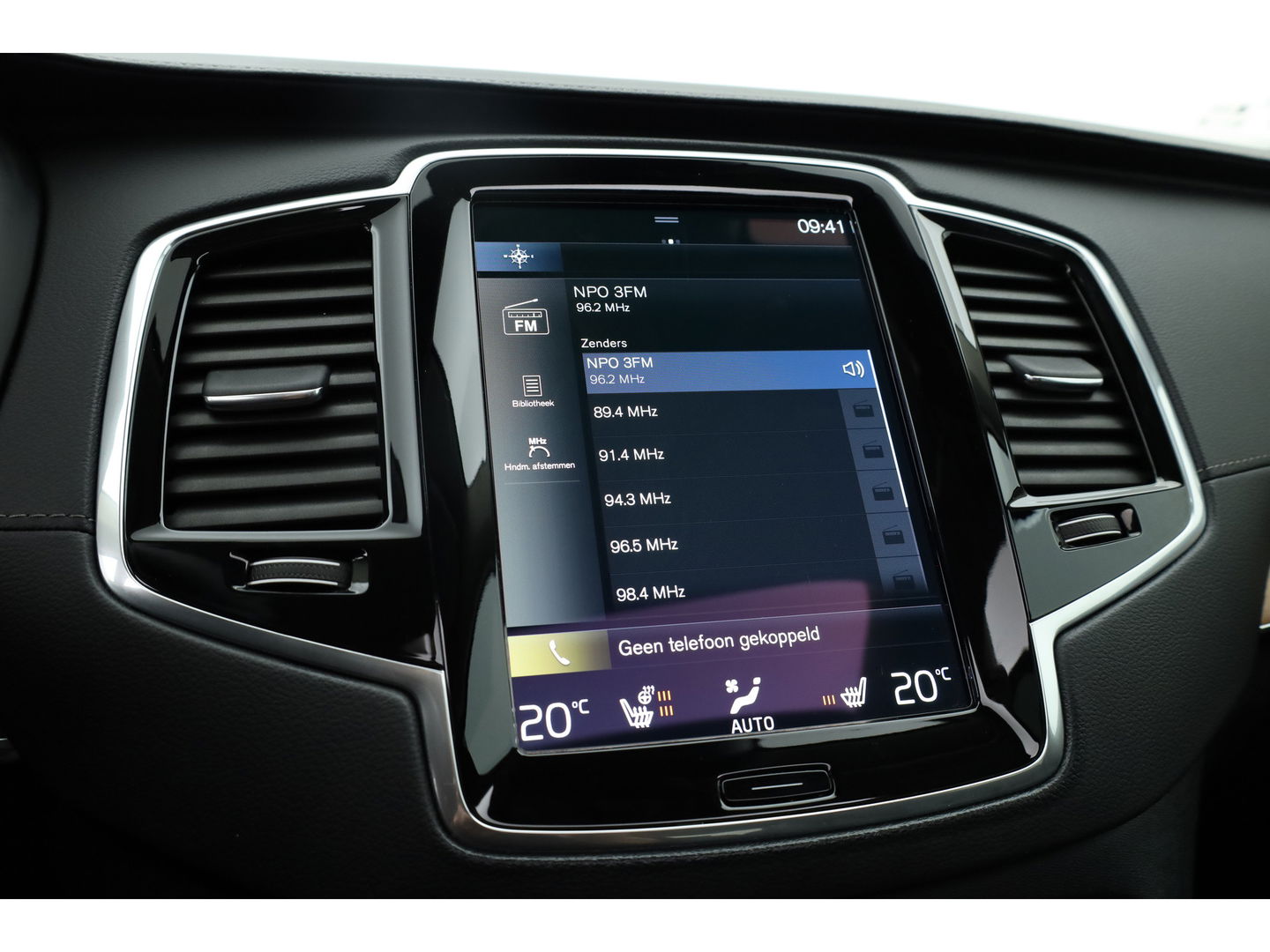 Volvo XC90 2.0 T8 Recharge AWD Inscription | Long Range |Pano | ACC | Trekhaak | Blis | Mem. Stoelen | 360 cam. |