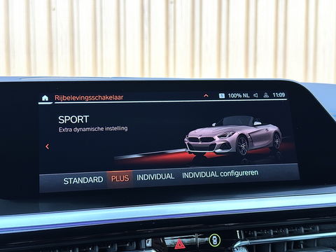 BMW Z4 Roadster sDrive20i Business Edition Plus | M Pakket | Harman / Kardon | Leder | Apple Carplay | Android Auto | Camera | Lane Assist | DAB | Adaptieve Cruise Control | Stuurwielverwarming |