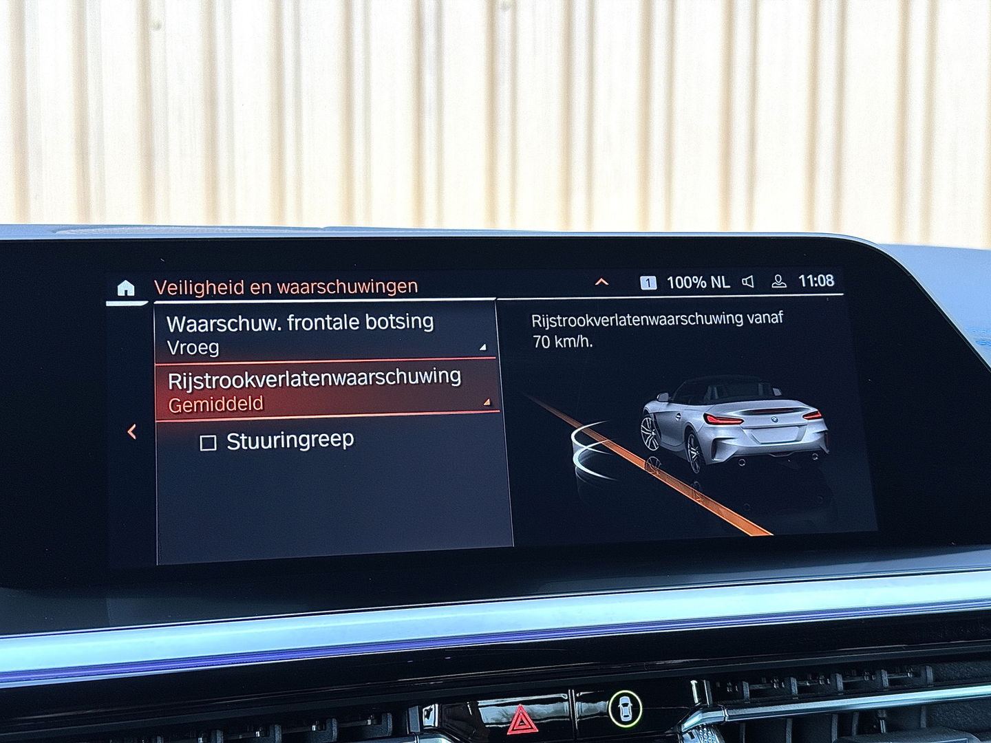 BMW Z4 Roadster sDrive20i Business Edition Plus | M Pakket | Harman / Kardon | Leder | Apple Carplay | Android Auto | Camera | Lane Assist | DAB | Adaptieve Cruise Control | Stuurwielverwarming |