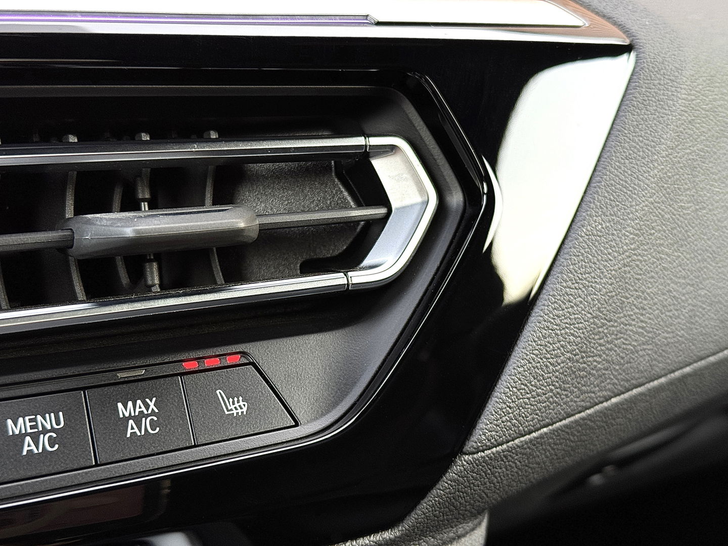 BMW Z4 Roadster sDrive20i Business Edition Plus | M Pakket | Harman / Kardon | Leder | Apple Carplay | Android Auto | Camera | Lane Assist | DAB | Adaptieve Cruise Control | Stuurwielverwarming |