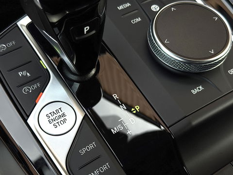 BMW Z4 Roadster sDrive20i Business Edition Plus | M Pakket | Harman / Kardon | Leder | Apple Carplay | Android Auto | Camera | Lane Assist | DAB | Adaptieve Cruise Control | Stuurwielverwarming |