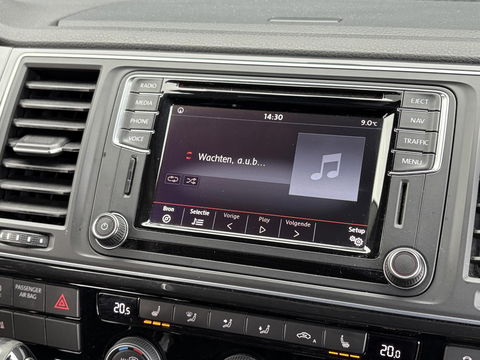 Volkswagen Transporter Multivan 2.0 TDI L2H1 DC 4Motion Multivan | STANDKACHEL | 2x SCHUIFD | STOELVERWARMING | SOFT CLOSE | Transporter