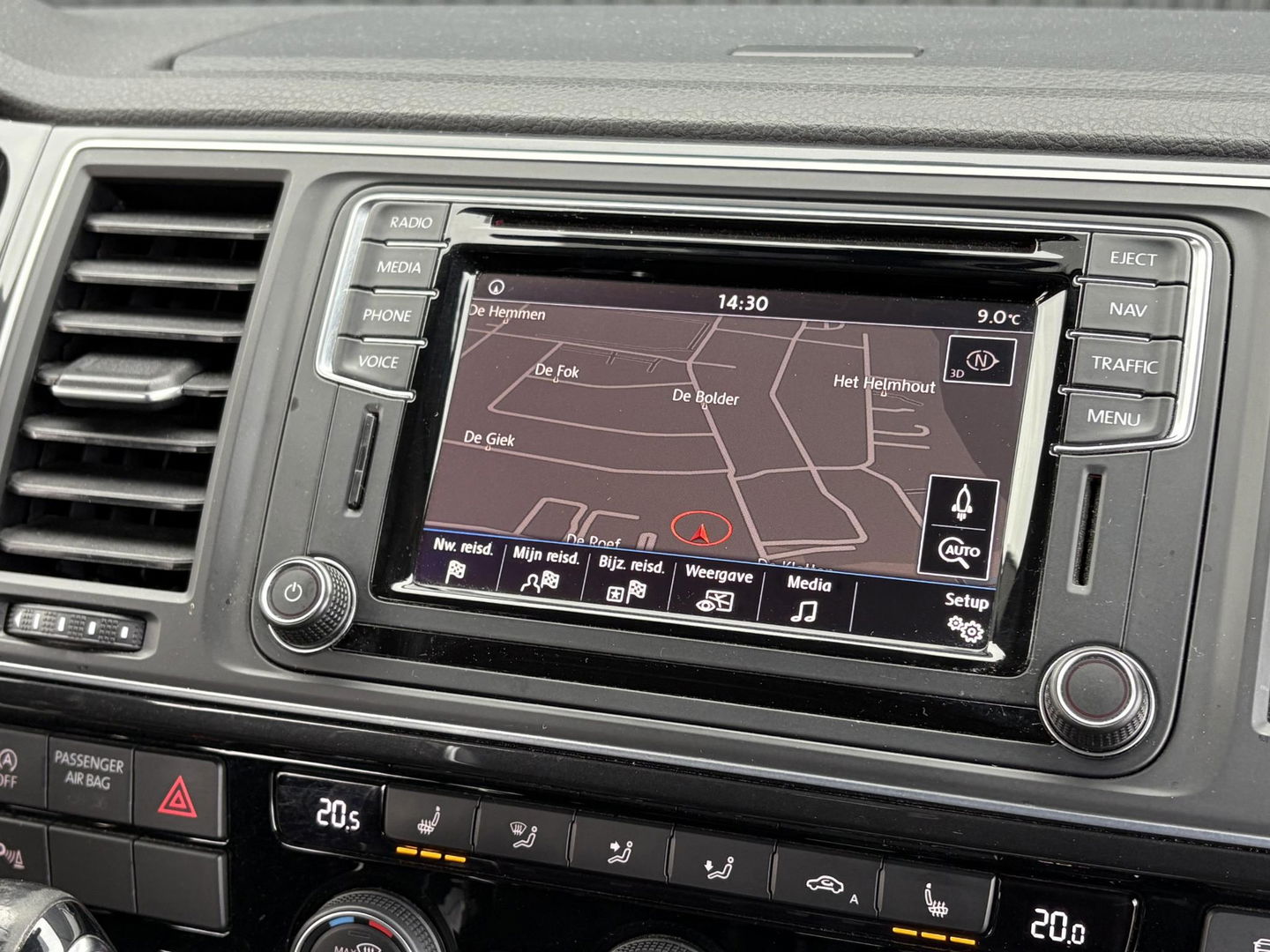 Volkswagen Transporter Multivan 2.0 TDI L2H1 DC 4Motion Multivan | STANDKACHEL | 2x SCHUIFD | STOELVERWARMING | SOFT CLOSE | Transporter