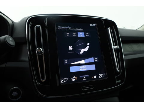 Volvo XC40 1.5 T5 Plug-in hybrid Plus Dark | Facelift | Leer | ACC | H&K Audio | elek. stoelen | Blis |