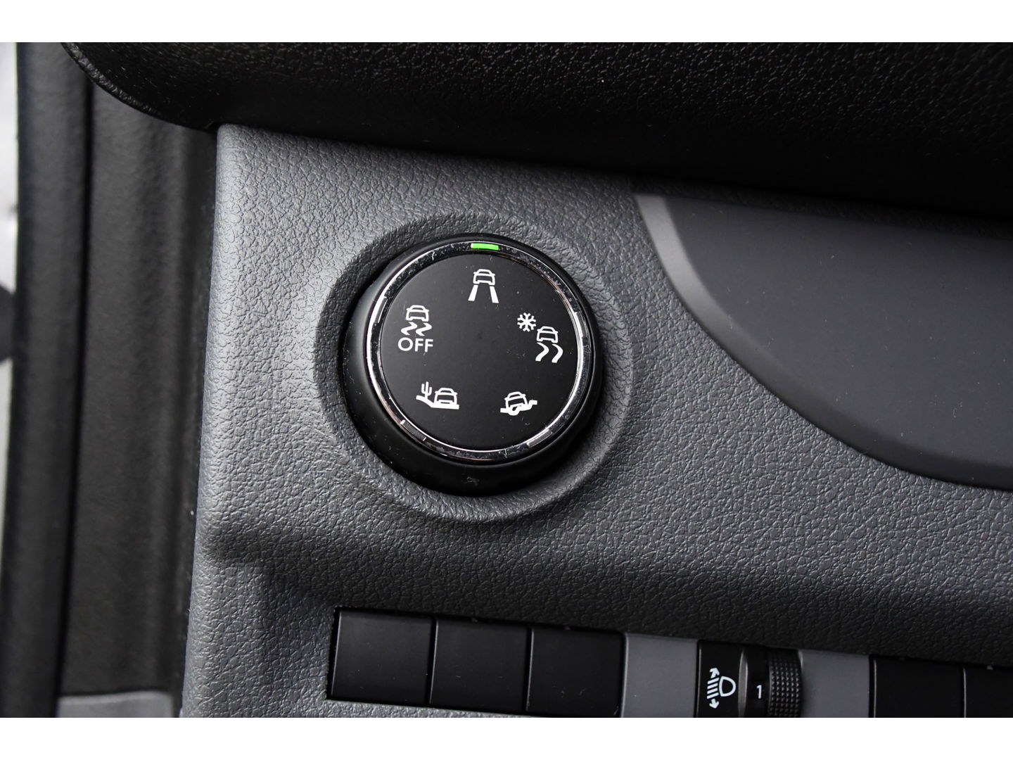 Peugeot Expert 2.0 BlueHDI 120 Long Asphalt DC 360 Camera, Cruise, Carplay, 2 x Schuifdeur, Multimedia, 122pk, Trekhaak, Sensoren, Uniek!