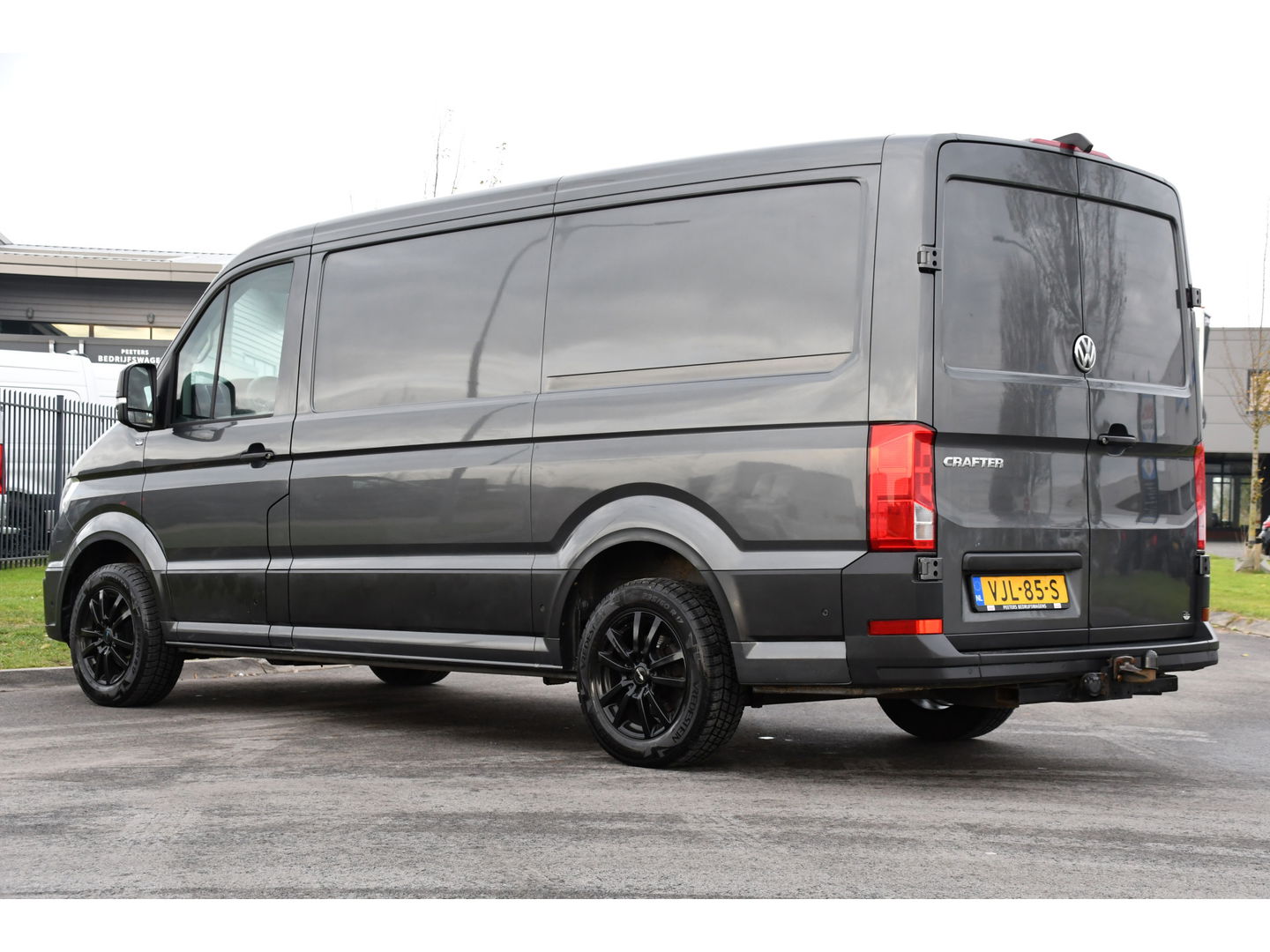 Volkswagen Crafter 35 2.0 TDI L3H2 PB Edition Adaptieve Cruise, Camera, Sensoren, 177pk, Automaat, LED, Multimedia, Trekhaak, Uniek!