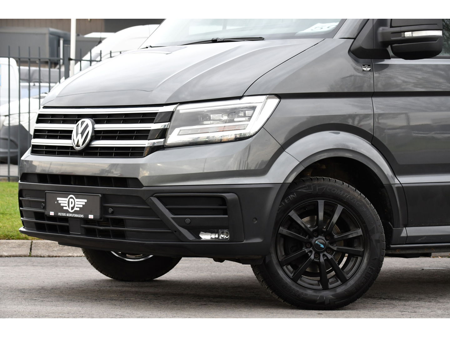 Volkswagen Crafter 35 2.0 TDI L3H2 PB Edition Adaptieve Cruise, Camera, Sensoren, 177pk, Automaat, LED, Multimedia, Trekhaak, Uniek!