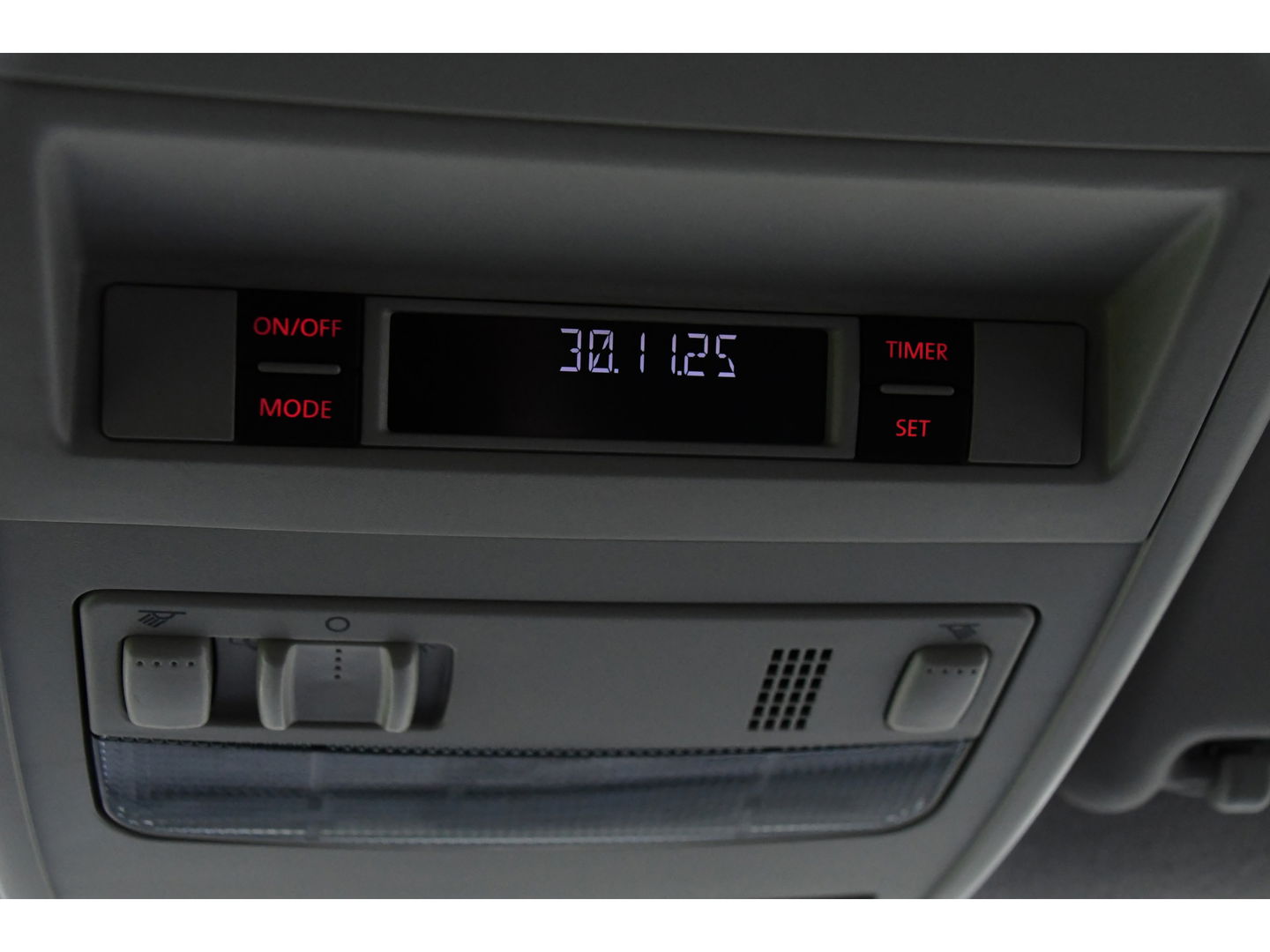 Volkswagen Transporter 2.0 TDI L1H1 Black Edition Cruise, Stoelverwarming, 150pk, Automaat, Sensoren, Trekhaak, Standkachel, Uniek!