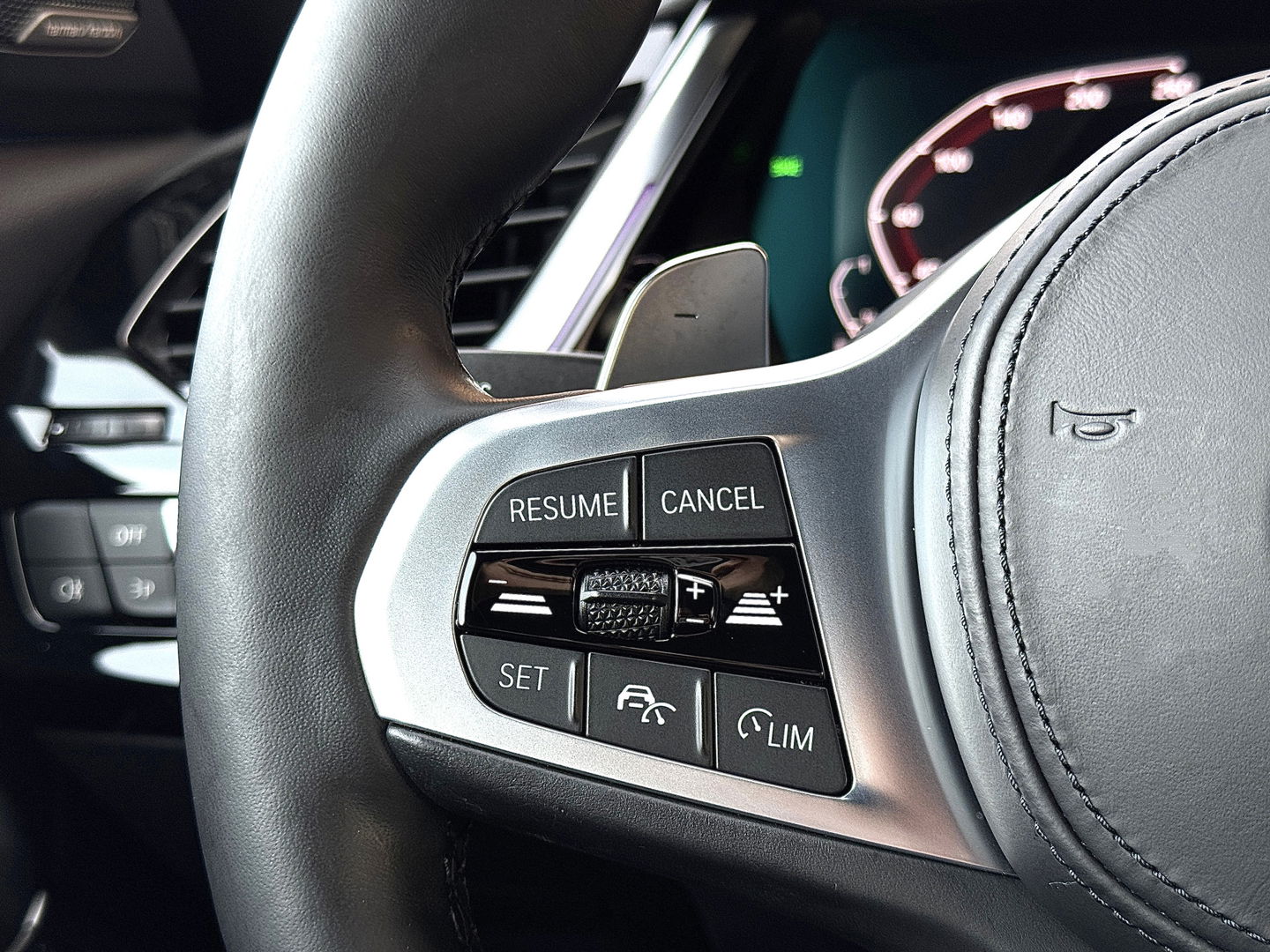 BMW Z4 Roadster sDrive20i Business Edition Plus | M Pakket | Harman / Kardon | Leder | Apple Carplay | Android Auto | Camera | Lane Assist | DAB | Adaptieve Cruise Control | Stuurwielverwarming |