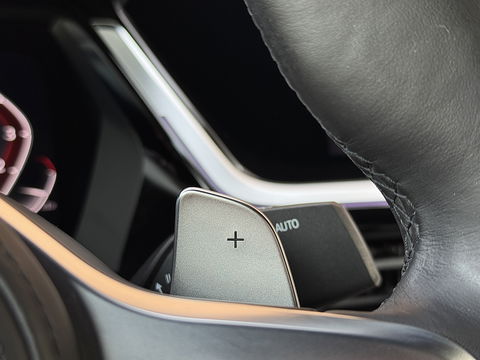 BMW Z4 Roadster sDrive20i Business Edition Plus | M Pakket | Harman / Kardon | Leder | Apple Carplay | Android Auto | Camera | Lane Assist | DAB | Adaptieve Cruise Control | Stuurwielverwarming |