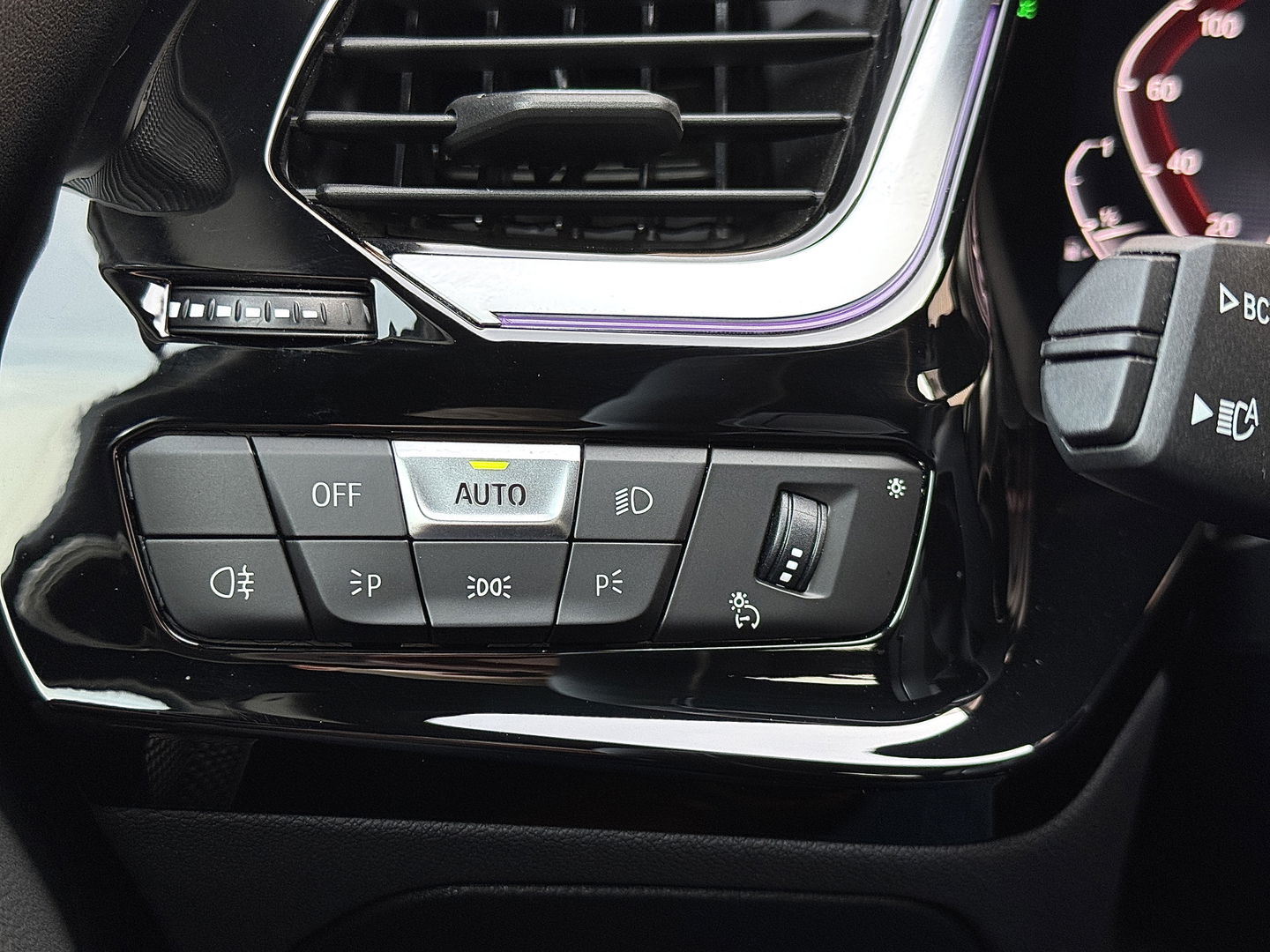 BMW Z4 Roadster sDrive20i Business Edition Plus | M Pakket | Harman / Kardon | Leder | Apple Carplay | Android Auto | Camera | Lane Assist | DAB | Adaptieve Cruise Control | Stuurwielverwarming |