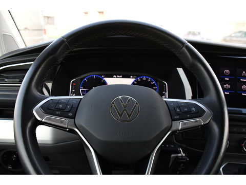 Volkswagen Transporter 2.0 TDI L2H1 30 DC Bulli Black Edition Virtual, Adaptie cruise, Camera, Carplay, 199pk, Sensoren, Automaat, Leder, Trekhaak, LED, 2 x Schuifdeur, Uniek!