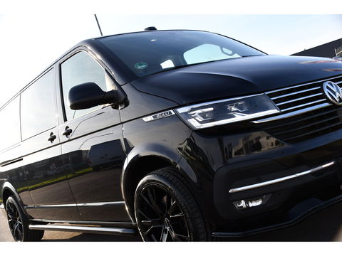 Volkswagen Transporter 2.0 TDI L2H1 30 DC Bulli Black Edition Virtual, Adaptie cruise, Camera, Carplay, 199pk, Sensoren, Automaat, Leder, Trekhaak, LED, 2 x Schuifdeur, Uniek!
