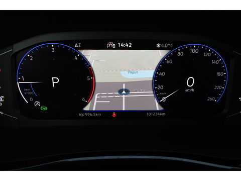 Volkswagen Transporter 2.0 TDI L2H1 30 DC Bulli Black Edition Virtual, Adaptie cruise, Camera, Carplay, 199pk, Sensoren, Automaat, Leder, Trekhaak, LED, 2 x Schuifdeur, Uniek!