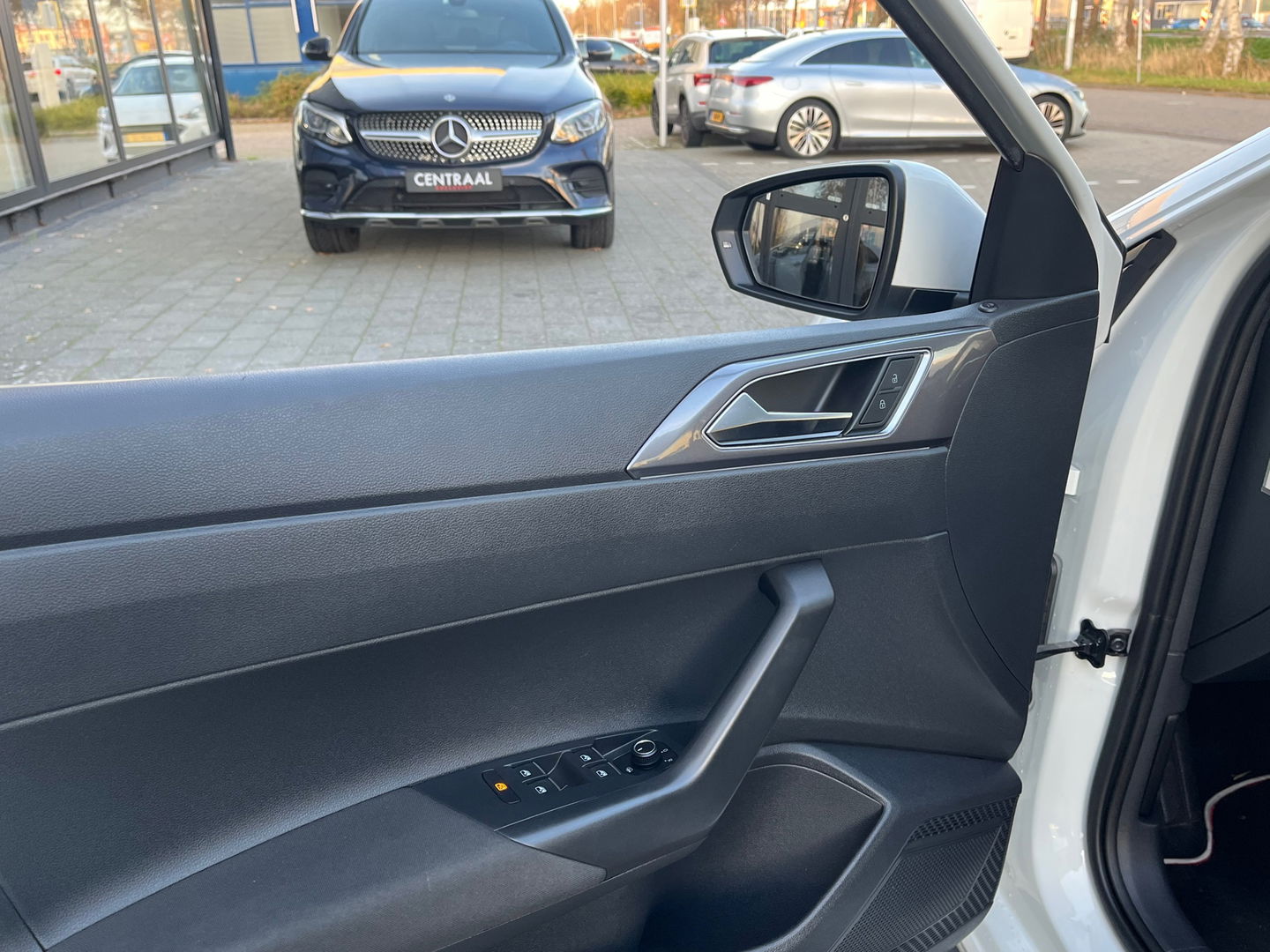 Volkswagen Polo GTI 2.0 TSI|Pano|Beats|Carplay|Pdc|Stoelverwarming|200PK