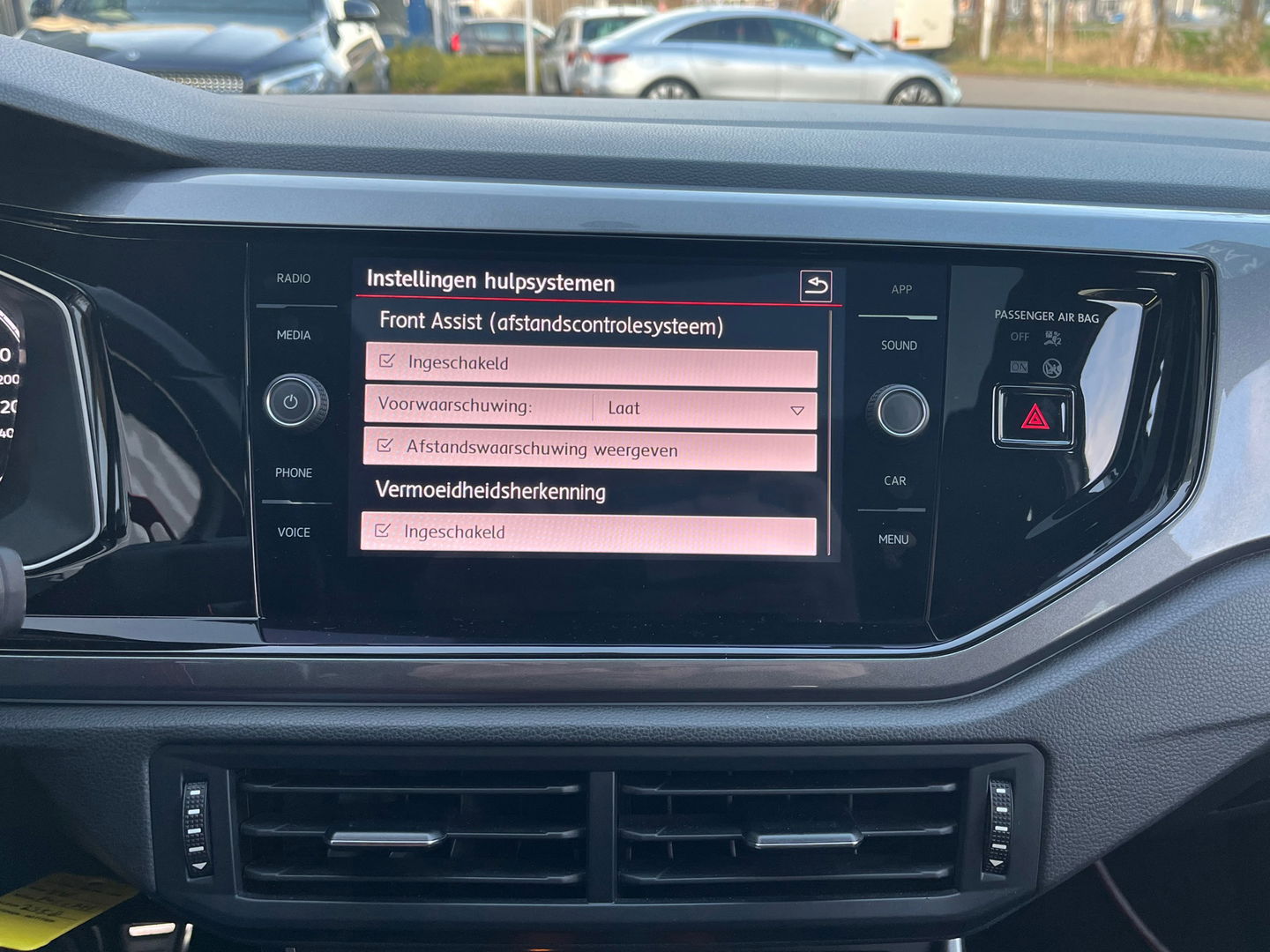 Volkswagen Polo GTI 2.0 TSI|Pano|Beats|Carplay|Pdc|Stoelverwarming|200PK