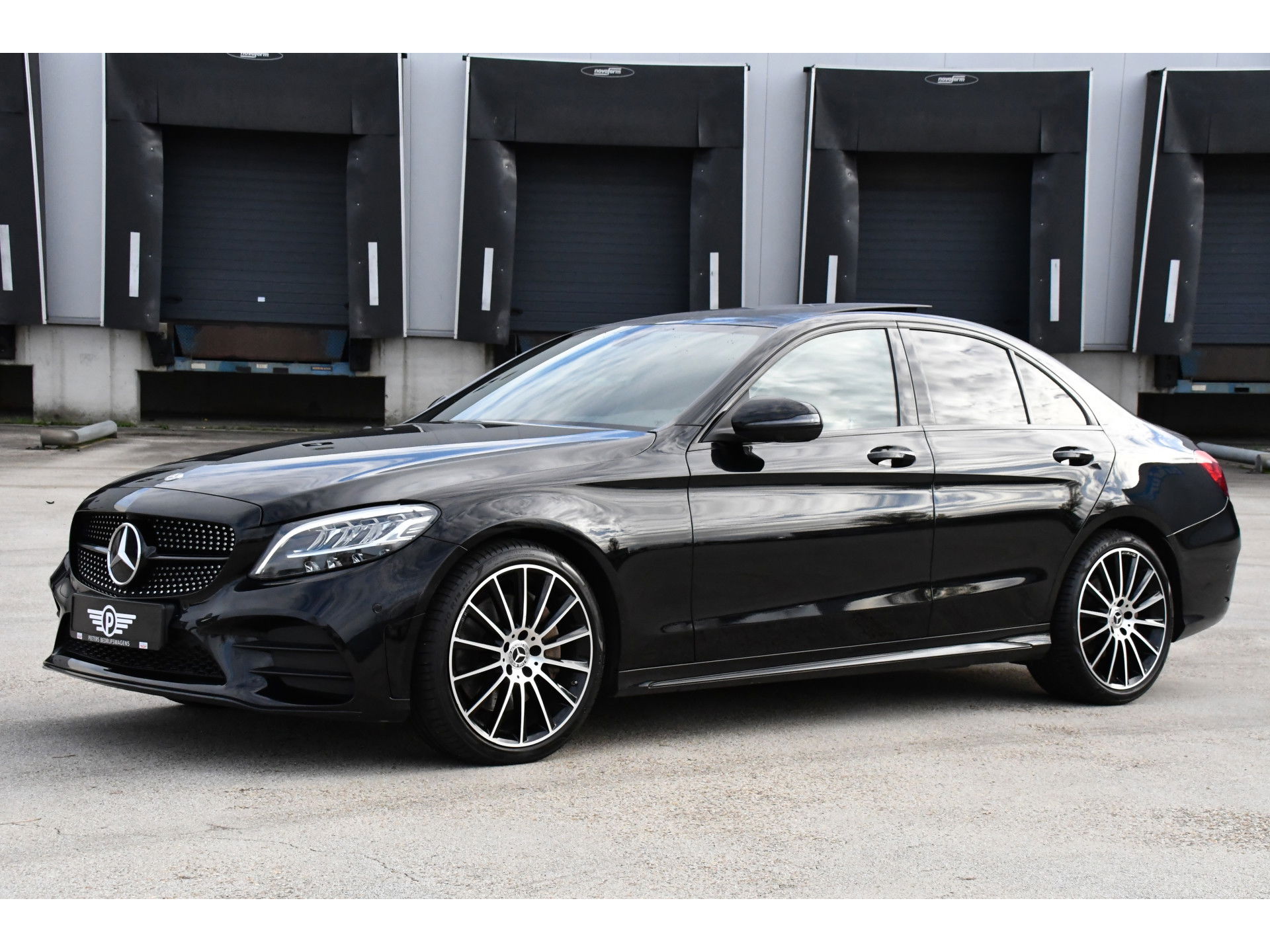 Mercedes-Benz C-Klasse 300 Premium Plus PANO, Virtual, 360 Camera, Cruise, 259pk, Sfeer, Clima, Memory, Uniek!