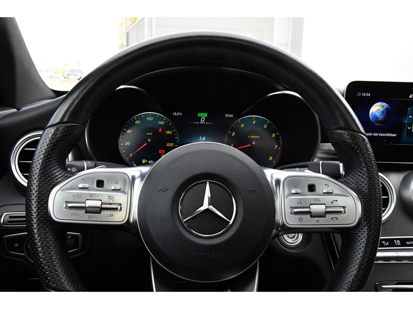 Mercedes-Benz C-Klasse 300 Premium Plus PANO, Virtual, 360 Camera, Cruise, 259pk, Sfeer, Clima, Memory, Uniek!
