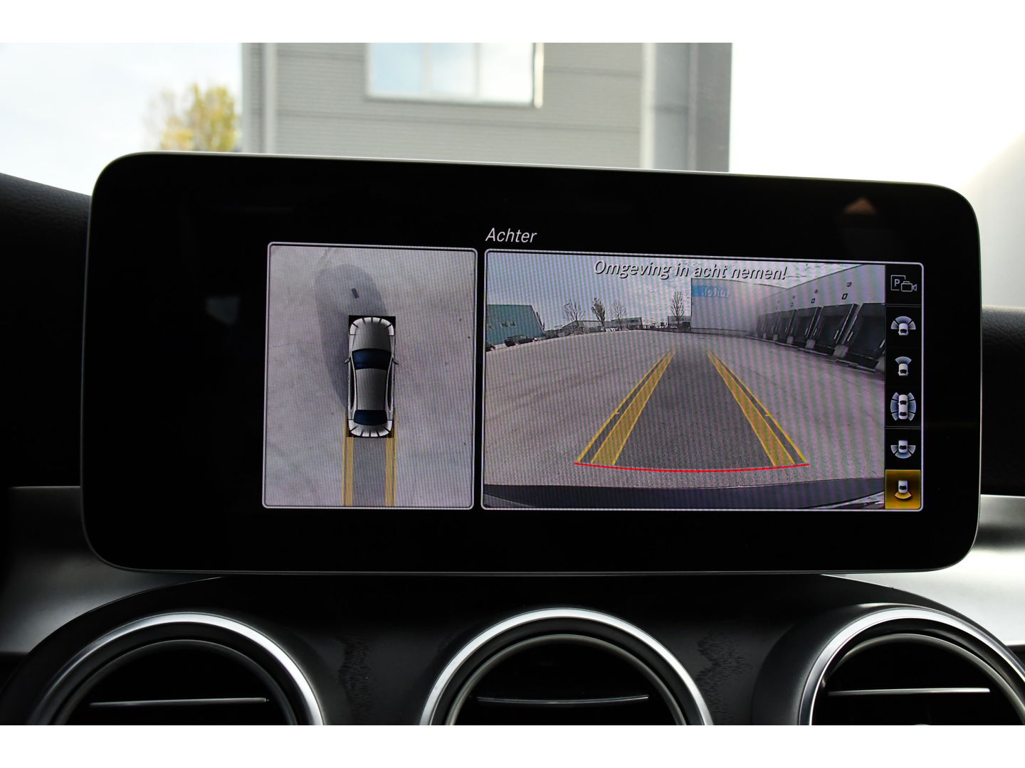 Mercedes-Benz C-Klasse 300 Premium Plus PANO, Virtual, 360 Camera, Cruise, 259pk, Sfeer, Clima, Memory, Uniek!