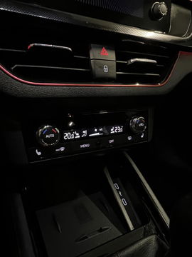 Škoda Scala 1.5 TSI 150PK Monte Carlo Virtual Trekhaak VOL!