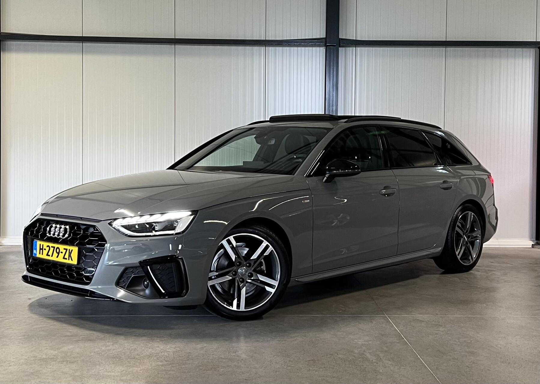 Audi A4 Avant 40 TFSI 3x S-line Pano Virtual Trekhaak Black