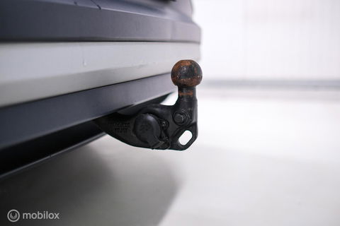 Volkswagen ID.4 First 77 kWh | Nieuwe ACCU | Trekhaak | Camera | 20 inch | NL auto | Stoel + stuurwiel verwarming | Adaptive |