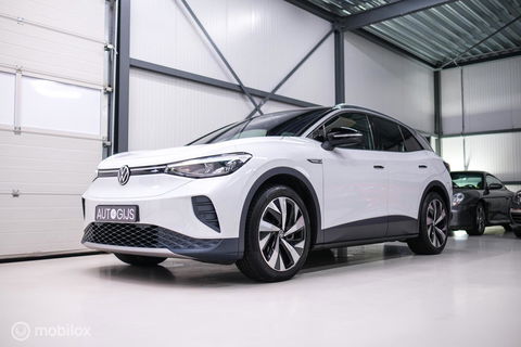 Volkswagen ID.4 First 77 kWh | Nieuwe ACCU | Trekhaak | Camera | 20 inch | NL auto | Stoel + stuurwiel verwarming | Adaptive |