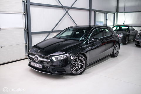 Mercedes-Benz A-Klasse 180 Business Solution AMG | Sportstoelen | Camera | Stoelverwarming | Leder | Alcantara | NAP NL auto | Dealer oh | Rijklaarprij