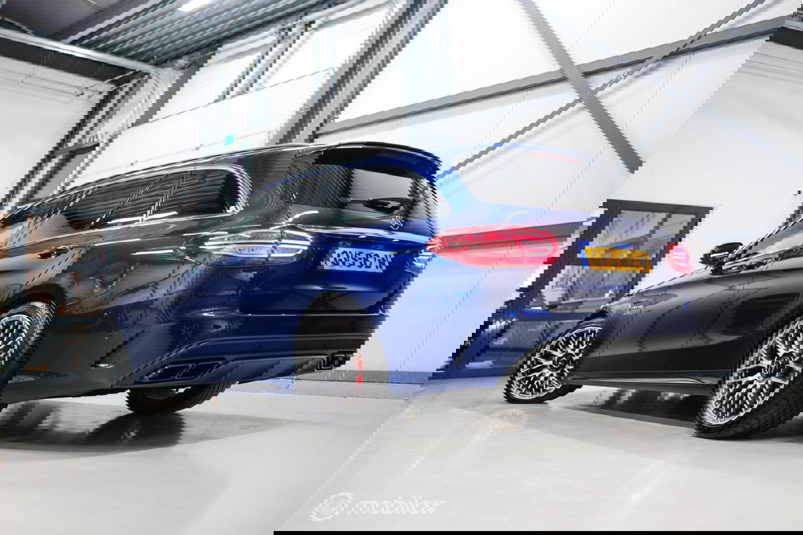 Mercedes-Benz C-Klasse Estate AMG 63 S 585 pk | Drivers Pack | Unieke samenstelling | Stoelkoeling | Dealer OH | 2e eigenaar | Camera | Burmester | Car