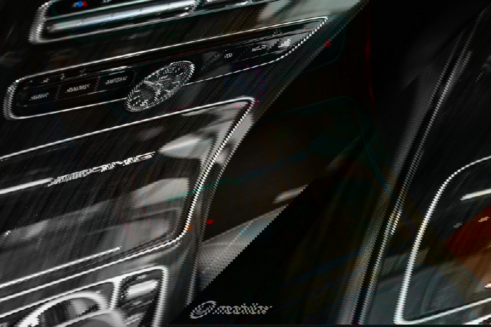 Mercedes-Benz C-Klasse Estate AMG 63 S 585 pk | Drivers Pack | Unieke samenstelling | Stoelkoeling | Dealer OH | 2e eigenaar | Camera | Burmester | Car